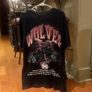 Darc Sport “Ohana” oversized tee shirt.